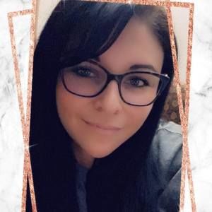 Meet your Posher, Cristina